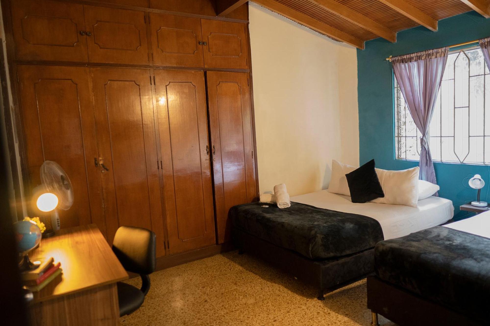 Buntes House-Casa Hotel Laureles-Estadio ميديلين المظهر الخارجي الصورة