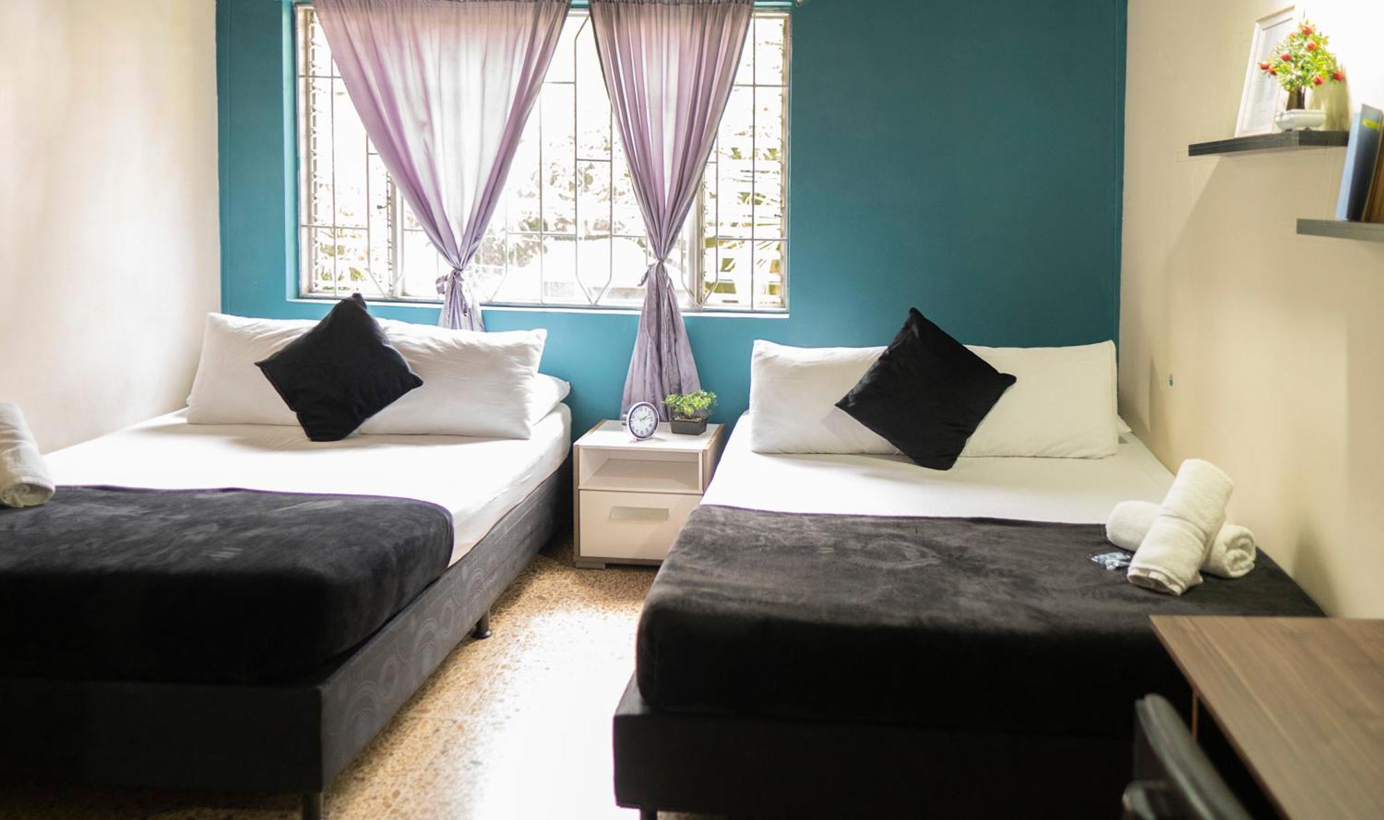 Buntes House-Casa Hotel Laureles-Estadio ميديلين المظهر الخارجي الصورة