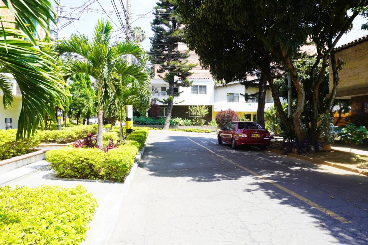 Buntes House-Casa Hotel Laureles-Estadio ميديلين المظهر الخارجي الصورة